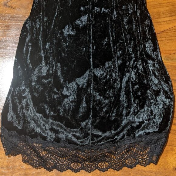 Free People Intimately - Wait For It Velvet Bodycon Mini Dress | Black | XS - Picture 8 of 9